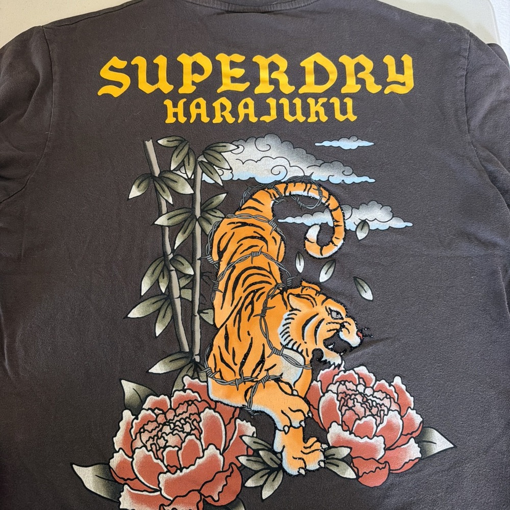 Superdry Harajuku Sparkle Tiger Tattoo Graphic T Shirt Men M
